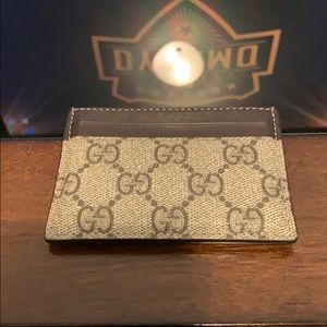 Like new - GG Supreme card case